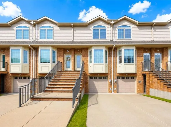 22 Bamberger Ln, Staten Island, NY 10312