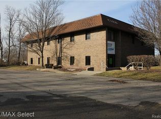 5255 W Pierson Rd, Flushing, MI 48433