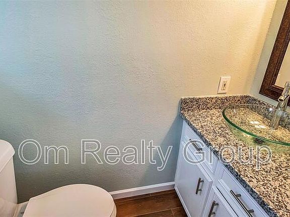 3rd image of 3510 Glenn Lakes Ln
