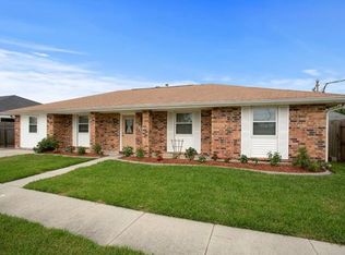 3304 Riverland Dr, Chalmette, LA 70043