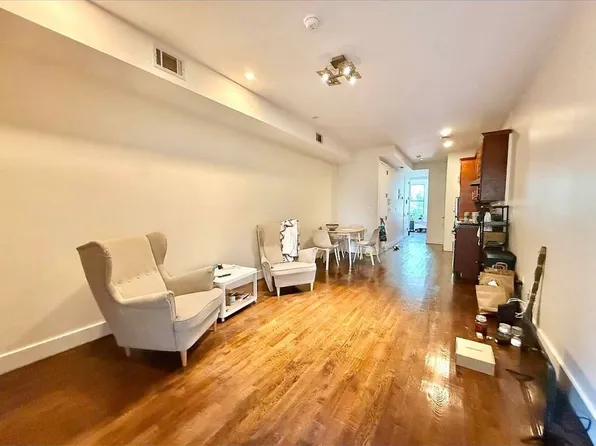 168 Cooper Street image 1 of 10