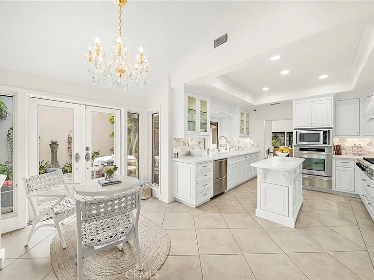 15 Sea Cove Ln — Photo 13