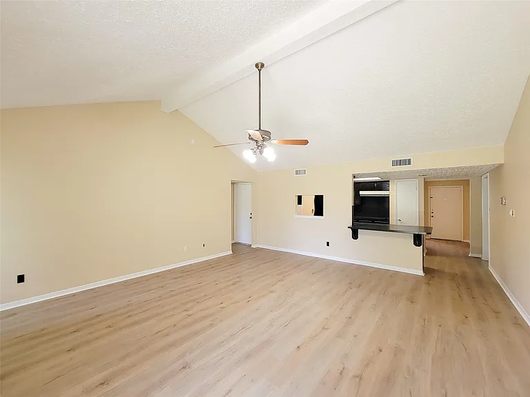 2118 Steamboat Run — Photo 11