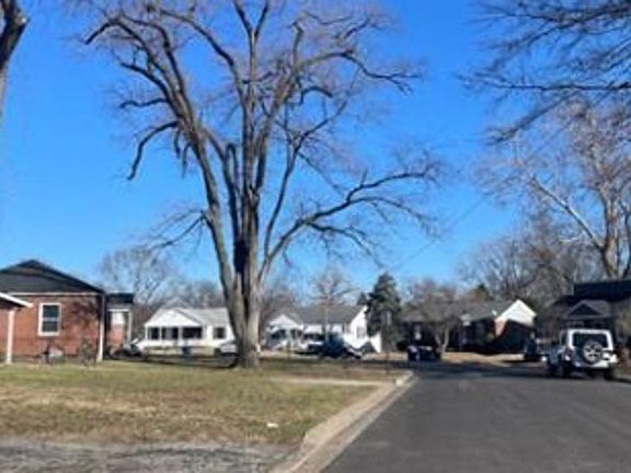 5th image of 119 Constance Ct