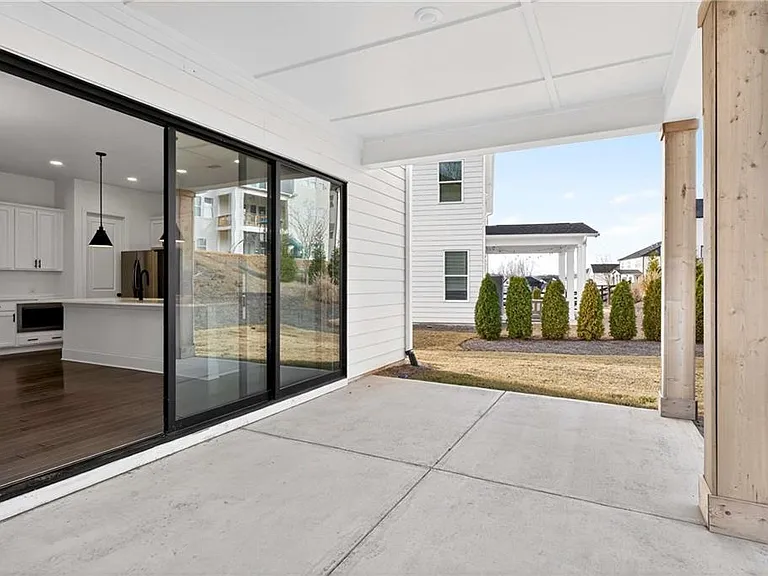 395 Tillman Pass — Photo 32