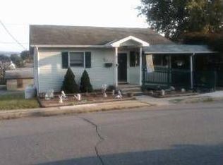 311 High St, Jersey Shore, PA 17740