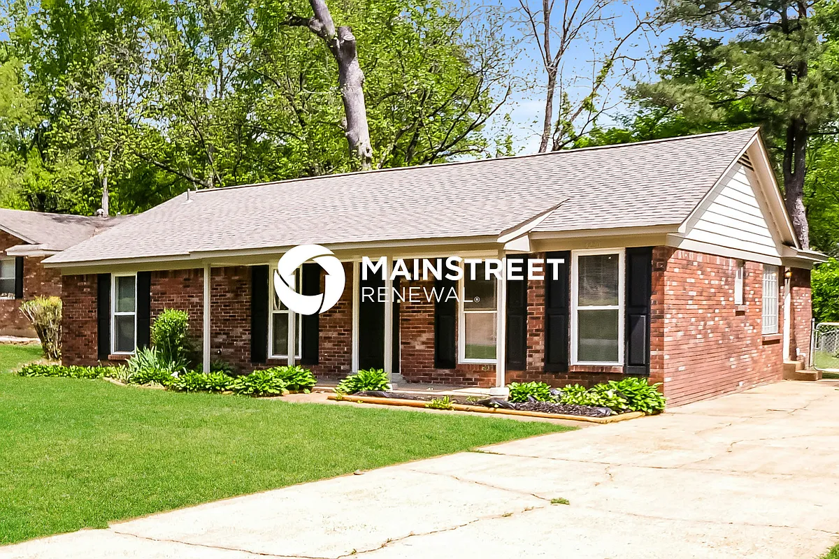 Front View - 3220 Canyon Rd