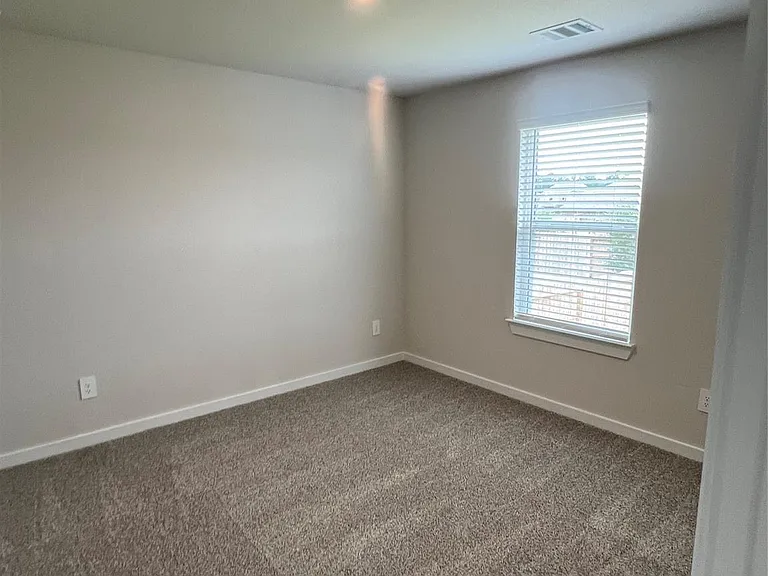 1722 Cayden Oak Ln — Photo 30