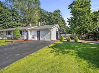 8 Carver Rd, Framingham, MA 01701