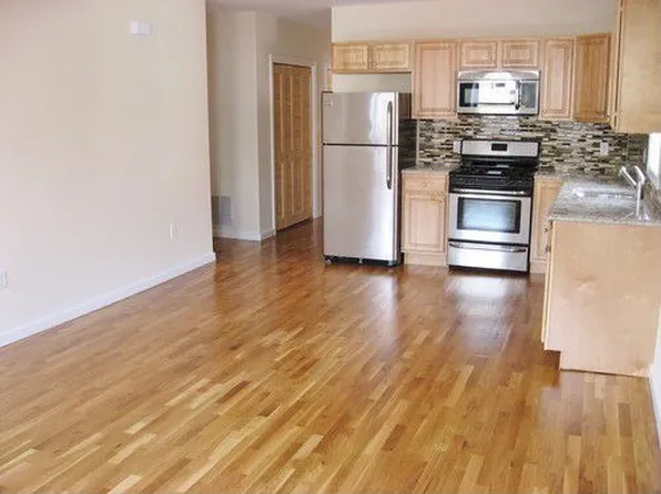 12 Burdette Pl, Fairview, NJ 07022