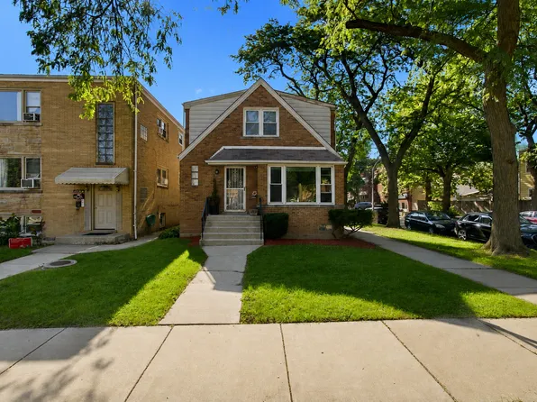 3858 N Sawyer Ave, Chicago, IL 60618