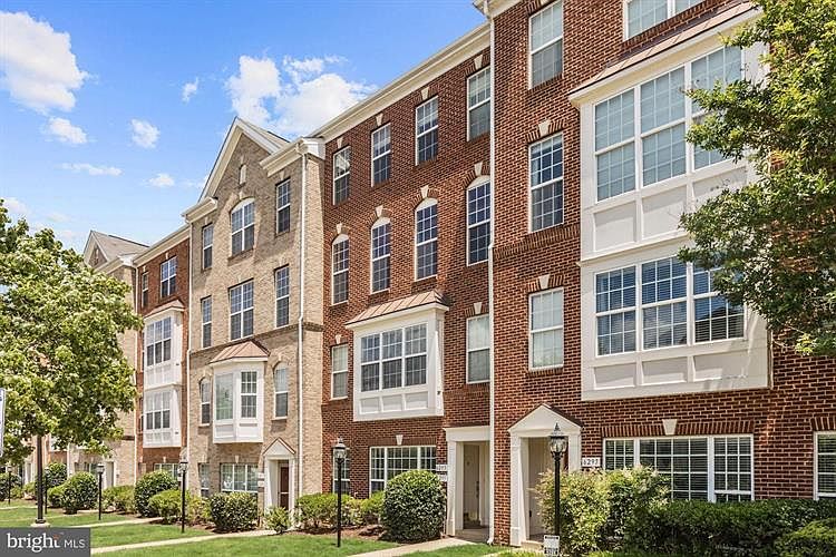 1st image of 6295 Aster Haven Cir #4