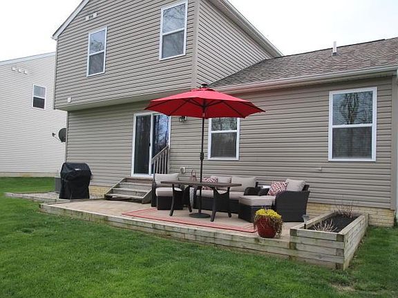 2nd image of 574 Saffron Dr