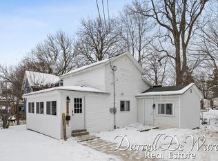 128 E Grand St, Hastings, MI 49058