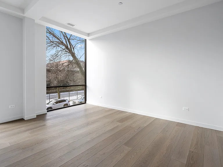 15 N Elizabeth St #201 — Photo 8