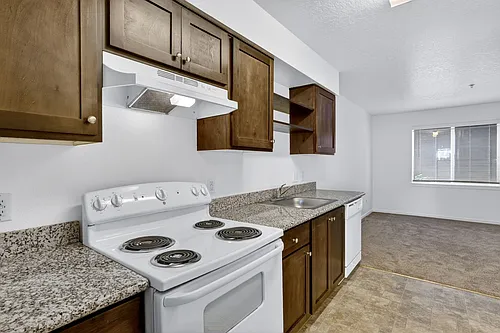 121 SE 151st Ave #105 Photo 1
