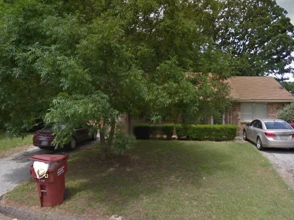 410 Kearley Dr, Hallsville, TX 75650