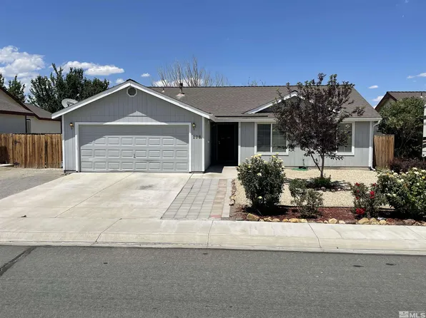 208 Jennys Ln, Fernley, NV 89408