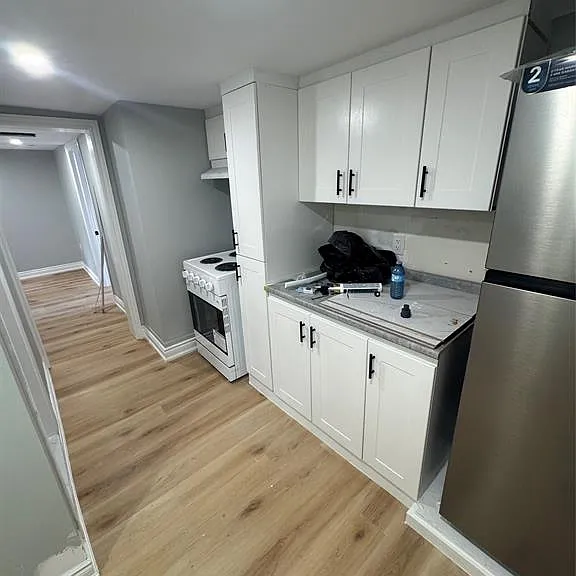 945 Wellington Ave #7 — Photo 9