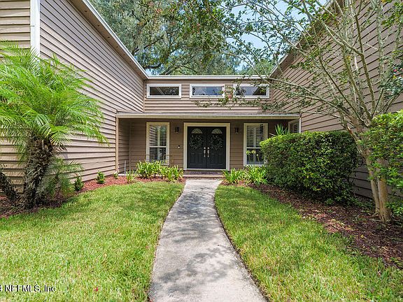 3rd image of 11401 SEDGEMOORE Drive E