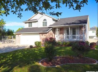 1896 W Orchard View Cir, South Jordan, UT 84095