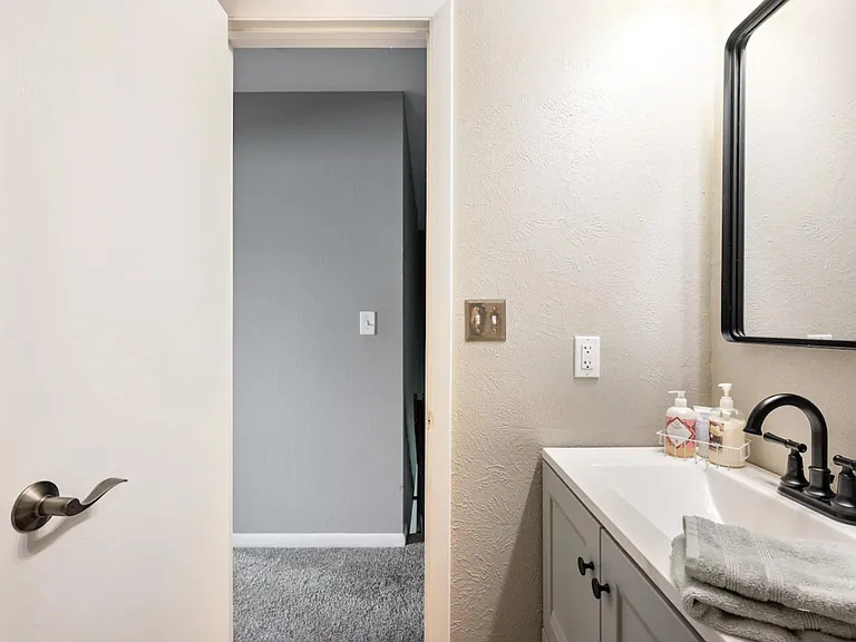 3750 Iris Ave #C — Photo 16