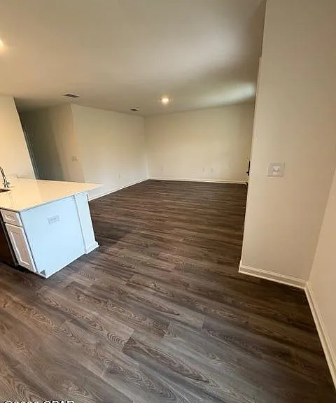 4103 Gulliver Dr — Photo 2