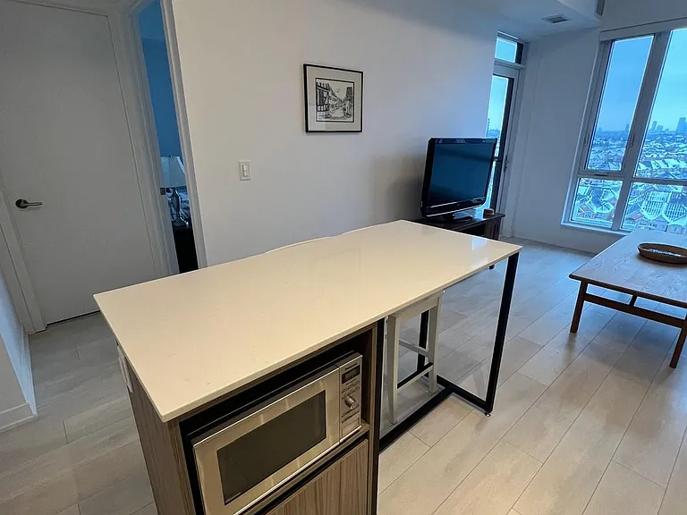 7950 Bathurst St #1212 — Photo 20
