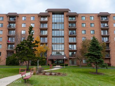 1717 W Crystal Ln UNIT 103, Mount Prospect, IL, 60056