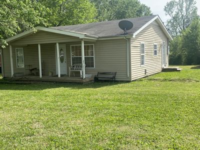 2058 Old Greenbrier Pike, Greenbrier, TN, 37073
