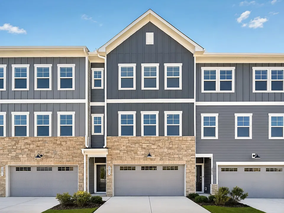 2873 Foster Woods Dr #2873
