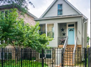 4240 N Kimball Ave, Chicago, IL 60618
