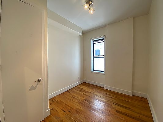 3rd image of 732 Saint Marks Ave #4H