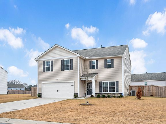 2nd image of 107 Garden Row Ln