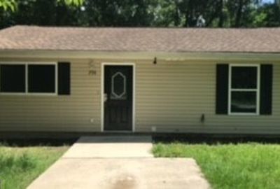 236 W Dawson Ave, Kingsland, GA, 31548