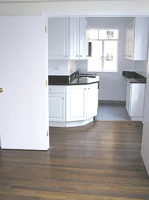 Rented by Corcoran | media 18