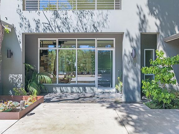 4th image of 1120 Hermosa Way