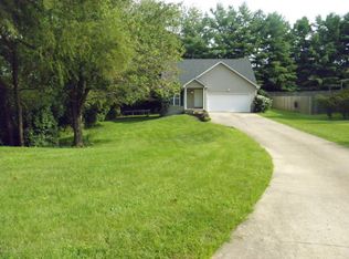 247 Rolling Ridge Way, Simpsonville, KY 40067