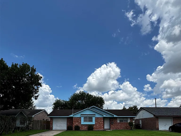 14523 Alrover St — Photo 8