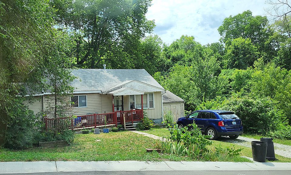 1st image of 4939 Freeman Ave