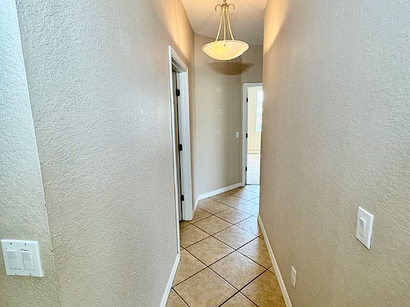5th image of 11415 Captiva Kay Dr