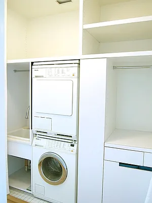 Sold by Randall Property Group, Inc. | media 1