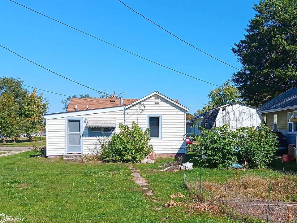 2nd image of 912 Boone Ave