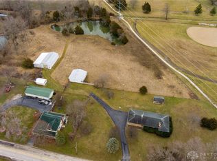 3180 Phillipsburg Union Rd, Englewood, OH 45322