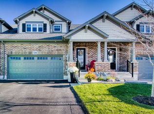 7506 Clubview Ln, Niagara Falls, ON L2G0A8