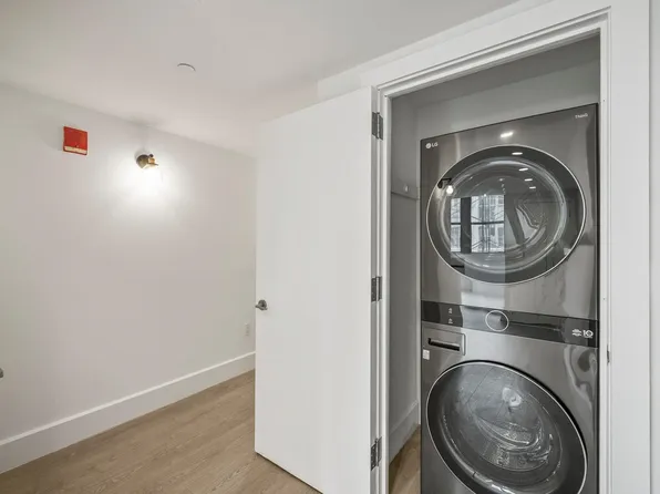 50 Dey Street image 30 of 50