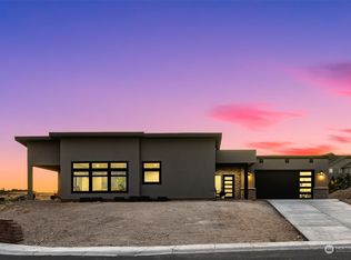 604 Vista Del Sol, Selah, WA 98942