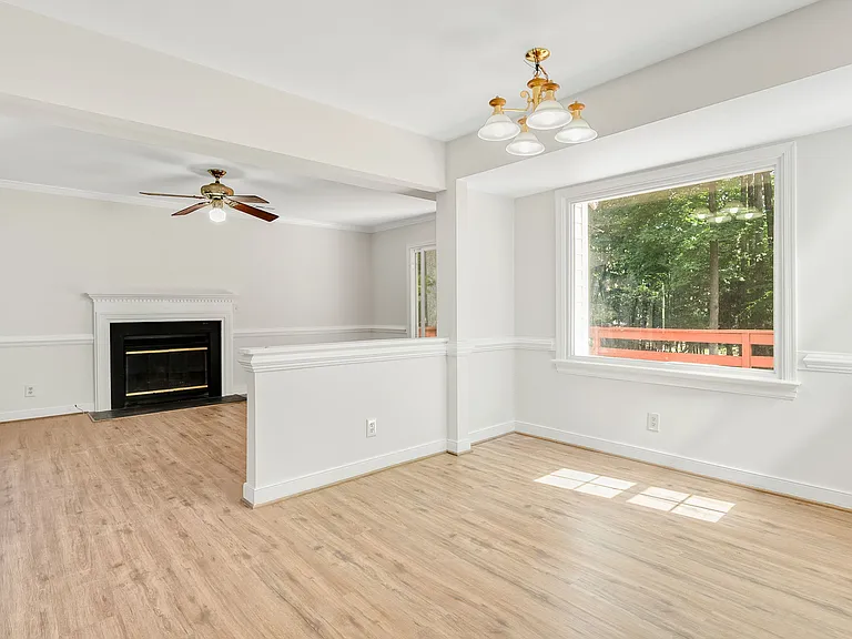 5700 Standing Oak Rd — Photo 11