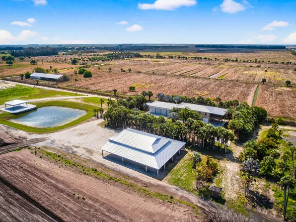 200 S Graves Road, Fort Pierce, FL 34945