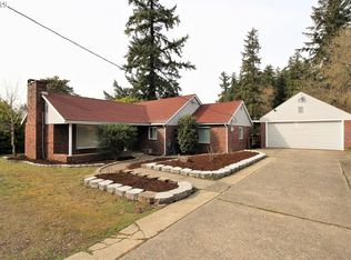 8415 SW Locust St, Tigard, OR 97223